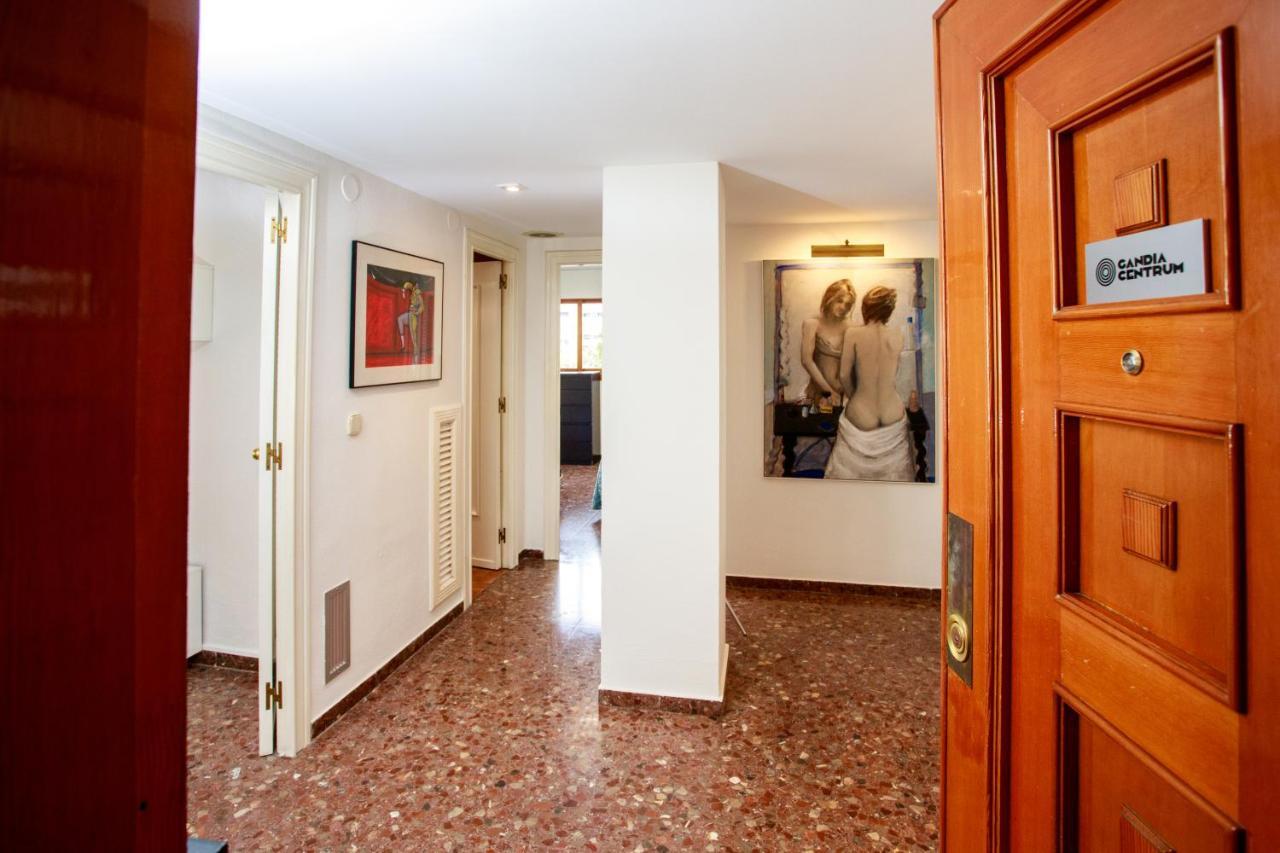 Gandiacentrum Apartment *